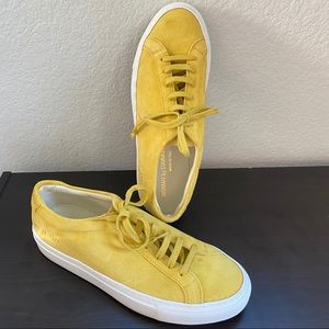 WOMAN by COMMON PROJECTS yellow suede sneakers 37